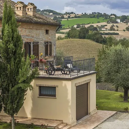 Girasole Feriehus Monteleone di Fermo